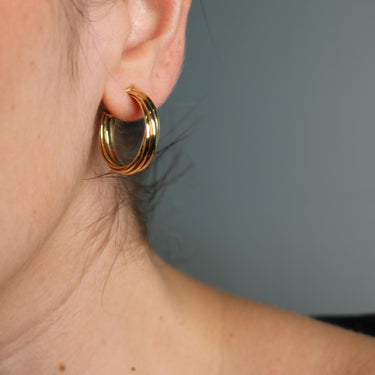 Tiffany & Co. 18K Paloma Picasso Melody Hoop Earrings Yellow Gold