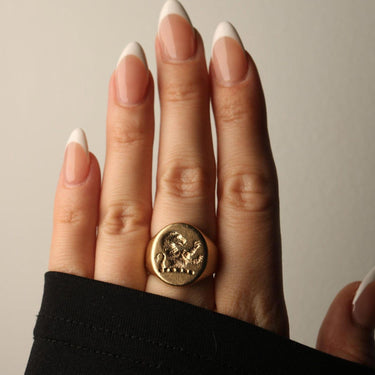 Vintage Lion Signet Ring 14K Yellow Gold Size 7.25