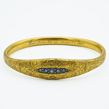 Art Nouveau Engraved 1907 18 Karat Yellow Gold Bangle With Sapphires