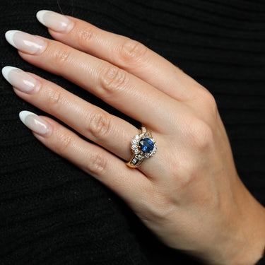 Estate Sapphire Diamond Cluster Ring 18K Yellow Gold Size 6.75 ~3.02ctw