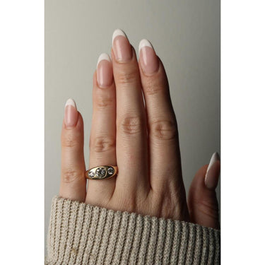 Vintage Three Stone Diamond Gypsy Ring 14K Yellow Gold ~1.15 Carats Total Sz 8.5