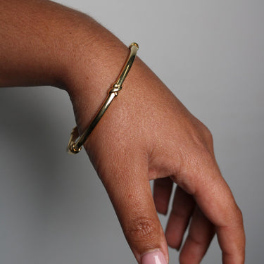 Tiffany & Co. 18K Bangle Italian Made Yellow Gold Fit Size 7.75