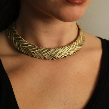 Buccellati Fiammato Herringbone Choker Necklace made in Tricolor 18K Woven Gold