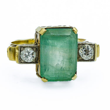 Late Victorian 14 Karat Yellow Gold Emerald and Diamond Ring