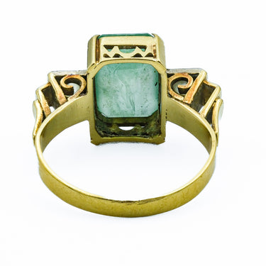 Late Victorian 14 Karat Yellow Gold Emerald and Diamond Ring