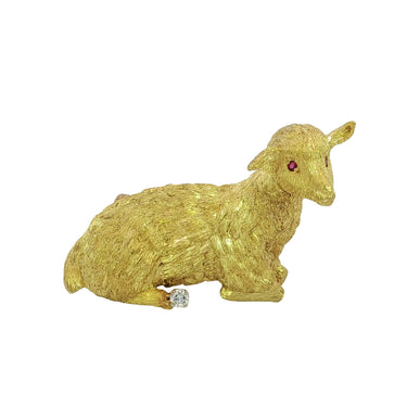 Vintage 18K Lamb Sheep Brooch Ruby Eyes Textured Finish Yellow Gold