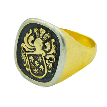 Vintage Mens Signet Ring 18 Karat Yellow and Silver Topped House Crest