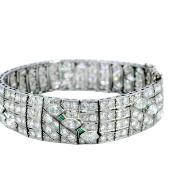 Art Deco Circa 1920 Diamond and Emerald Platinum Straight Line Bracelet