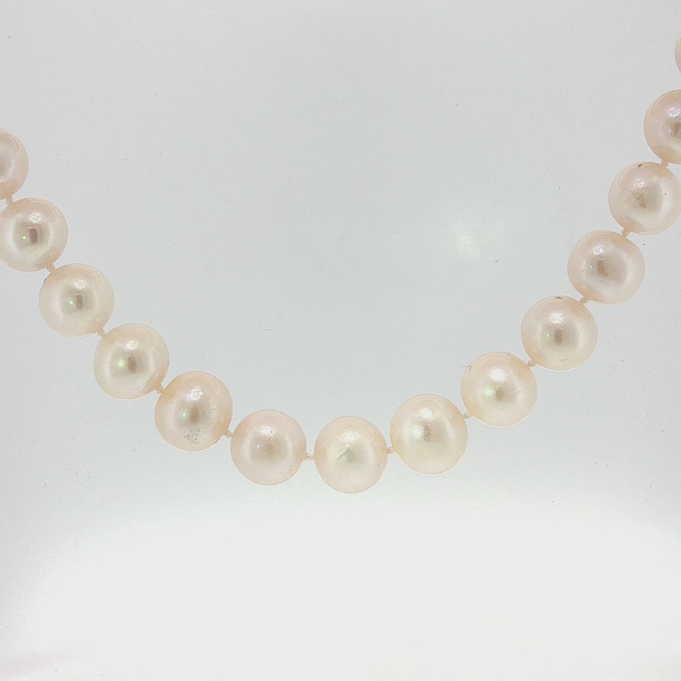 Cultured Pearl Necklace with 14K Yellow Gold Clasp 18.0"