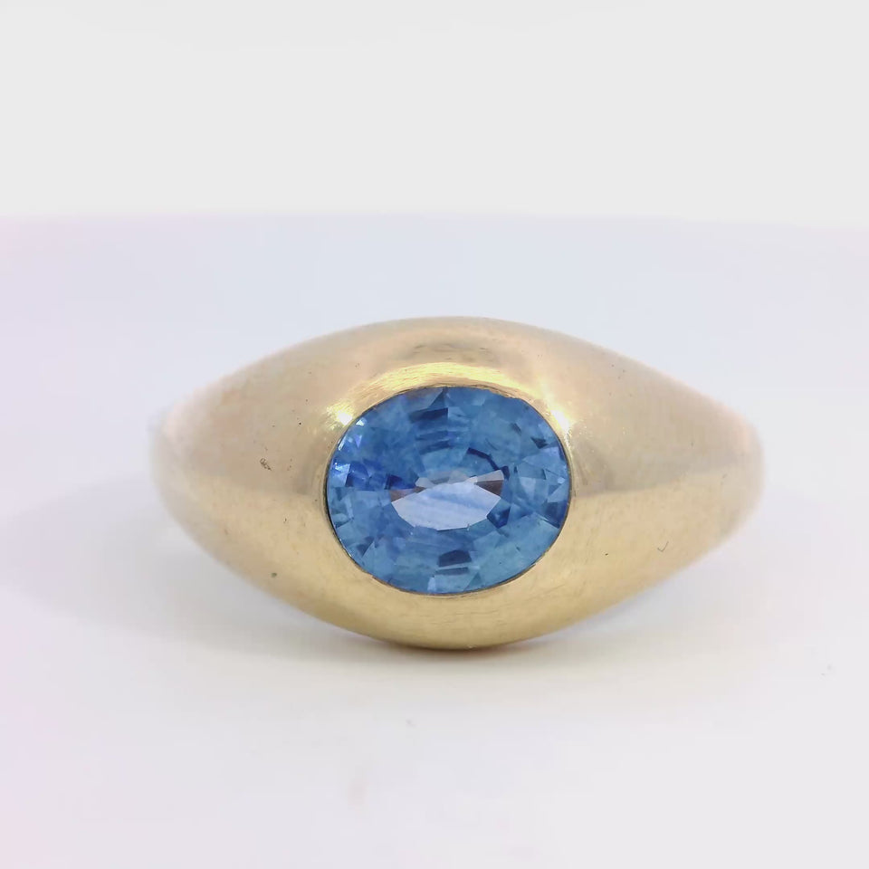Vintage Sapphire Gypsy Ring Ring 14K Yellow Gold Size 9 ~1.47ct