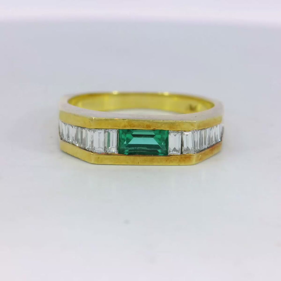 Vintage Emerald Diamond Band Baguette-cut 18K Yellow Gold Size 6.25 ~0.99ctw