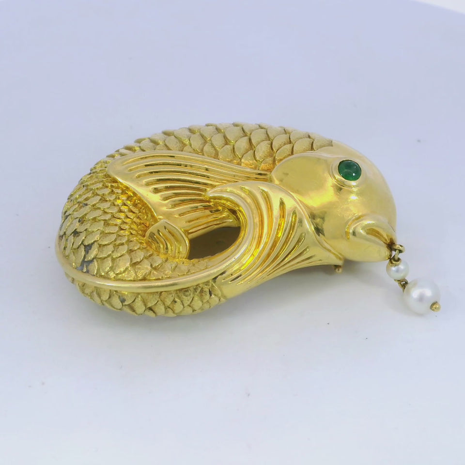 Andrew Clunn Fish Brooch 18K Yellow Gold Emerald Cabochon Eyes