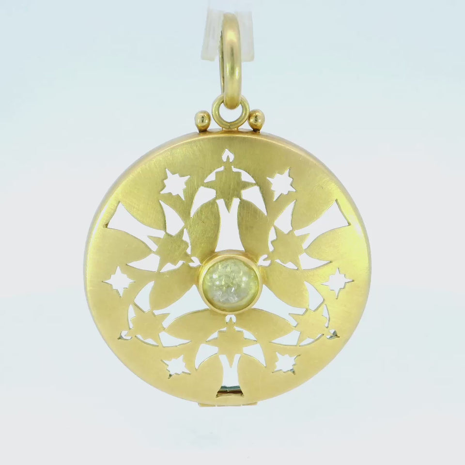 Vintage Vinaigrettes/ Locket pendent With Dancing Diamonds in 18 Karat YG