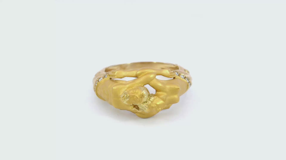 Lady's Carrera y Carrera Eden Ring in 18K Gold with Diamonds