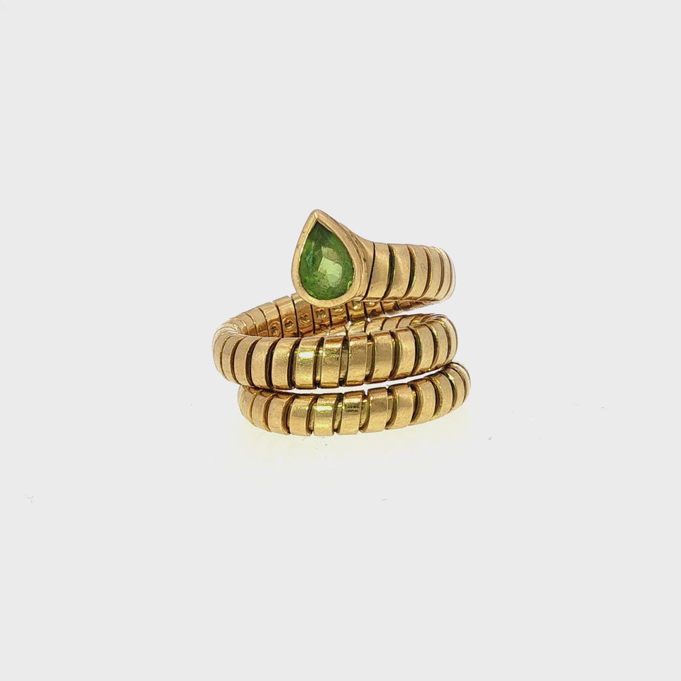 Bulgari Serpenti Tubogas Peridot Ring 18K Yellow Gold