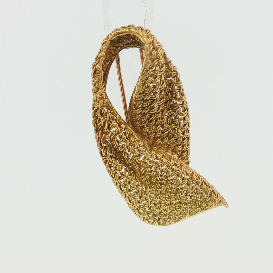 Mauboussin Paris 18K French Brooch Mesh Bow Pattern Yellow Gold
