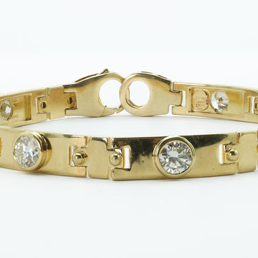 Men's Italian 18 Karat Yellow Gold Bracelet with 5.5 Carats of Bright Diamonds