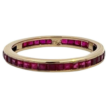 Vintage Retro 14 Karat Yellow Gold Princess Cut Ruby Band Ring